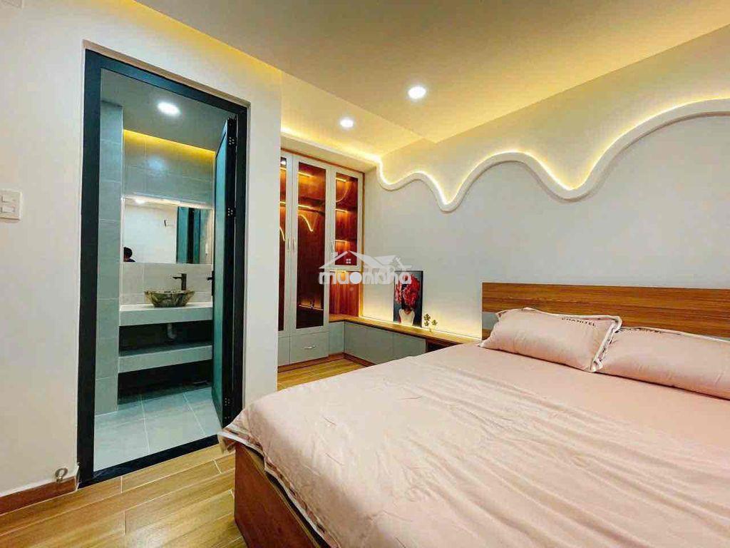 Cho thuê nhà 854 /thống nhất p15 (4,3x9) lửng , 2 lầu , st 4pn , 5wc - 2