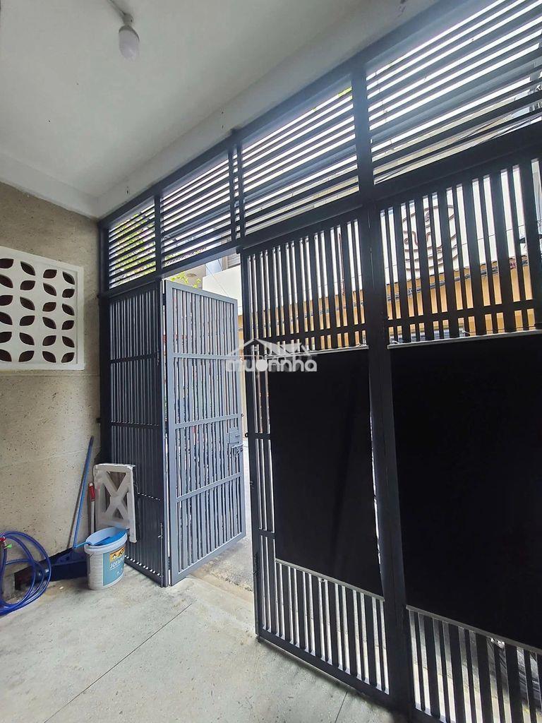 Siêu phẩm! nhà hxh  đoàn thị điểm (ngã 4 pn), dt (4x13m) nở hậu - 4