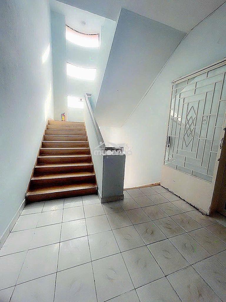 Cho thuê căn góc 2pn 58m2 c.cư 750/1bis nguyễn kiệm p4 pn lầu 1 10tr - 4