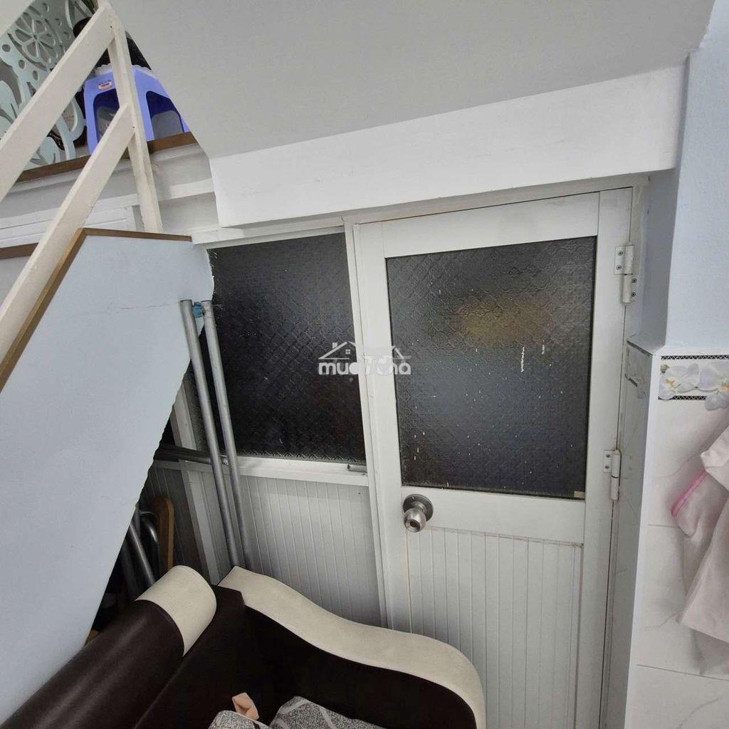 Nhà đẹp hẻm rộng cách mặt tiền phạm thế hiển 20m p4,q8 - 3