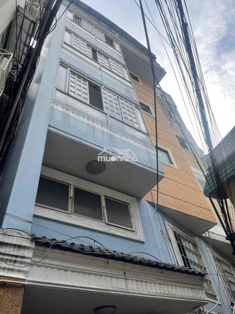 Chính chủ cho thuê nhà q.1 lê lai 40tr 11pn 11wc hđ 09 năm cọc 70tr ạ
