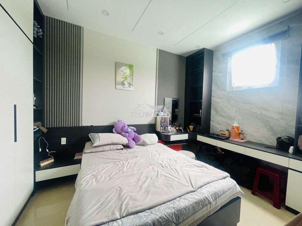 Bán nhà 1/tl37 , nhà 2 lầu 4pn đường oto - 4