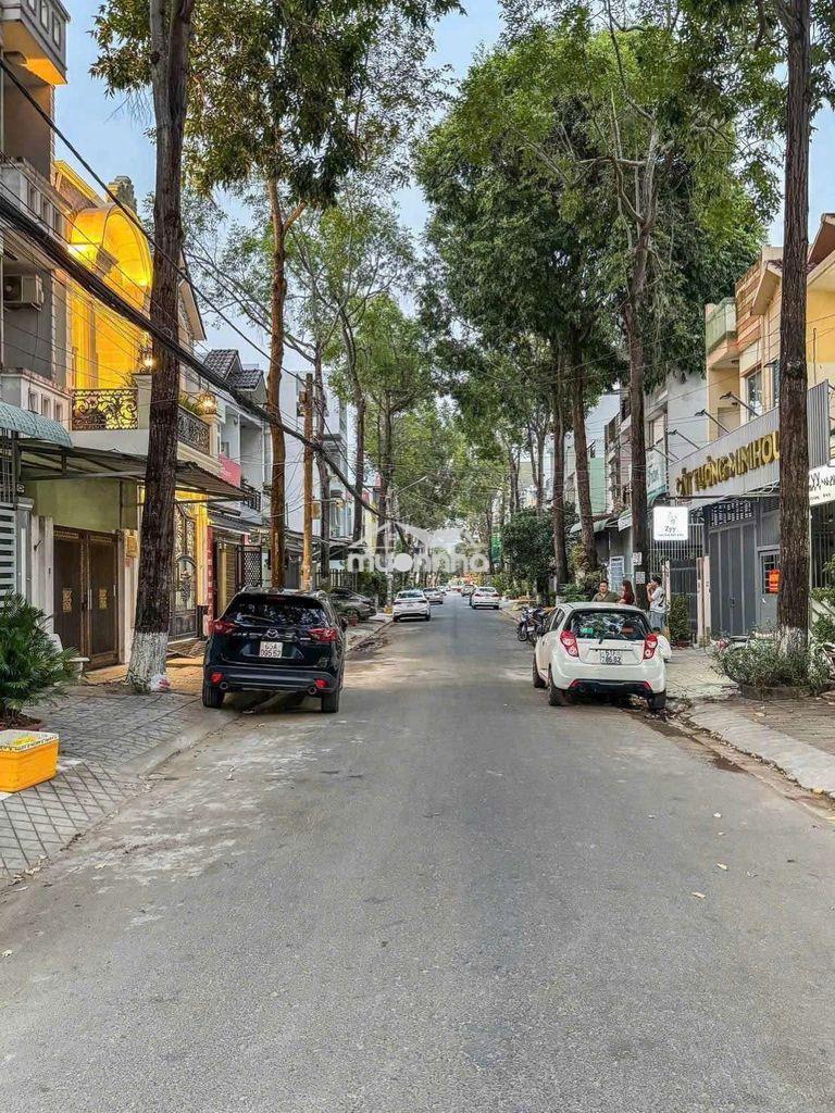 Nhà 2 lâu cao cấp - kdc hồng phát - 2