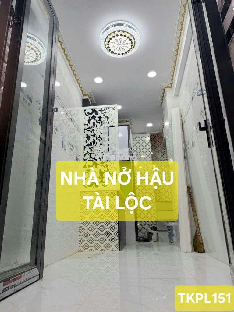 Q.3 ngay clb lan anh giáp q.1 chưa tới hai tỏi còn thương lượng - 4