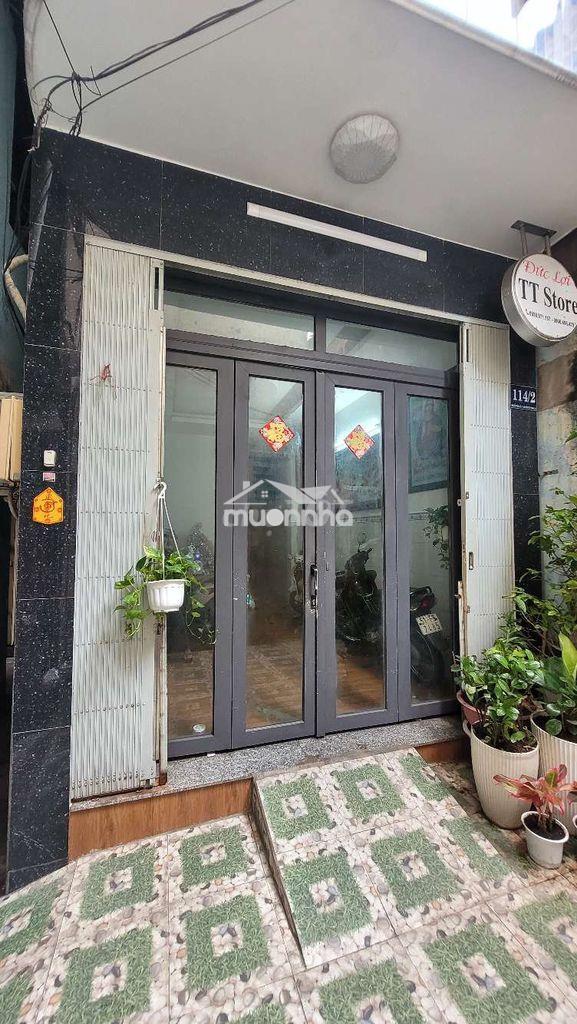 Nhà q1 3.3x17m sát mặt tiền, trệt 2 lầu st chính chủ