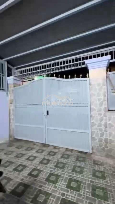 🏠 Nhà mới như vid ,2 phòng + máy giặt, máy lạnh, tủ lạnh,,, tân xuân 🏠