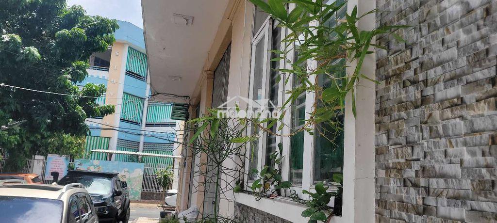 Căn hộ nguyên tầng 3 2 pn, đẹp đủ nội thất - 2