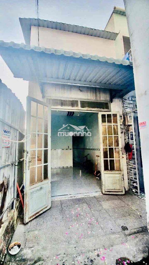 Nhà cấp 4- hiếm có khó tìm