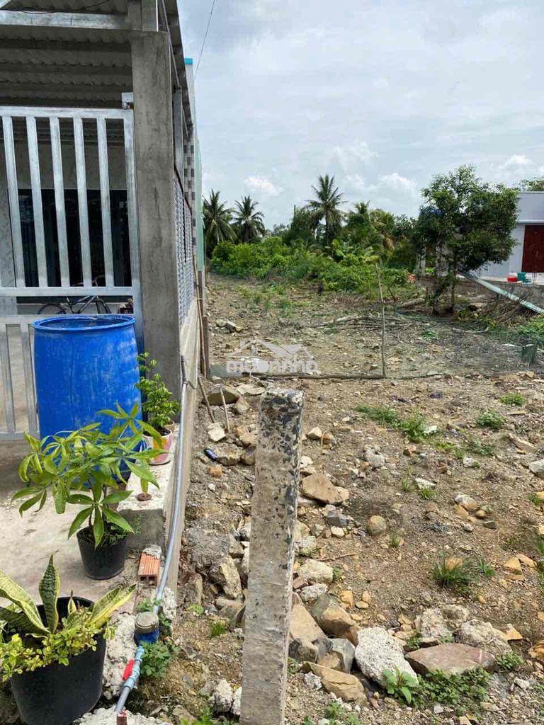 Bán đất h.bến lức, tỉnh long an ( tthc xã thạnh hoà cũ) 3.79 tỷ 1392m2 - 4