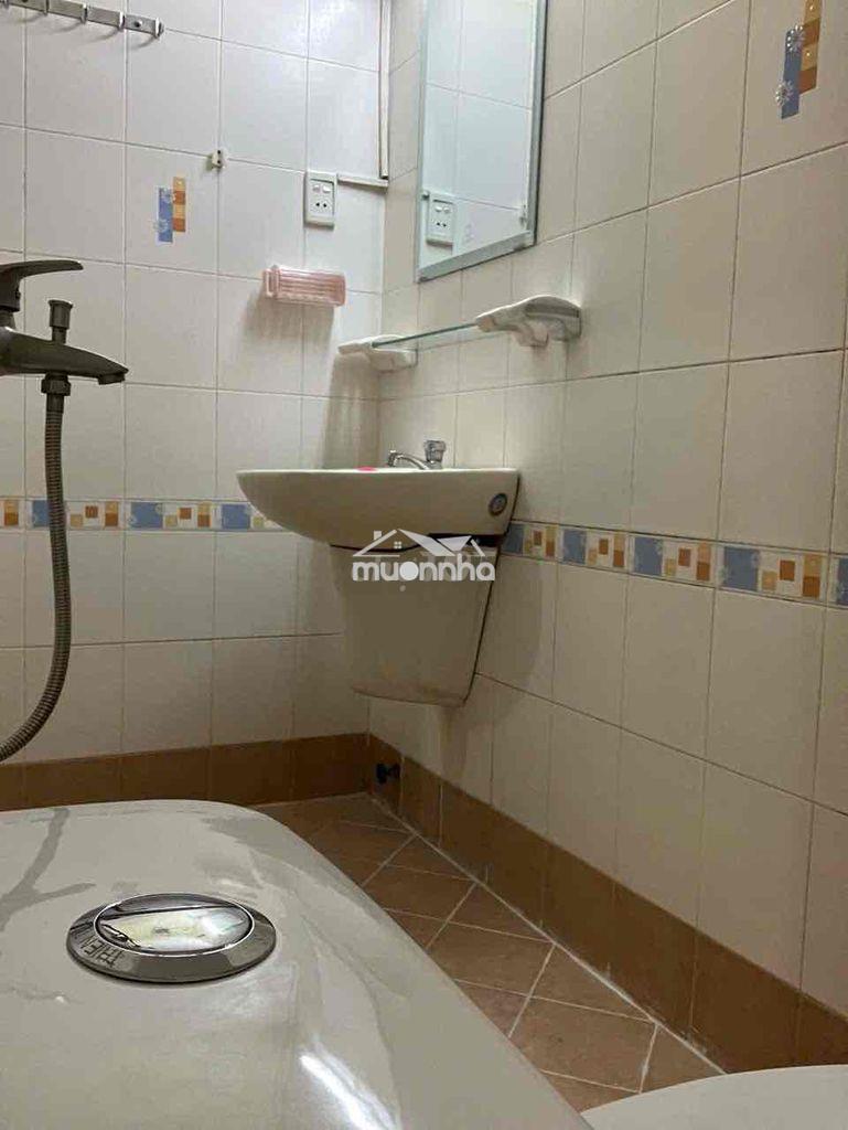 Cần cho thuê phòng hẻm 689 trần xuân soạn quận 7 - 3