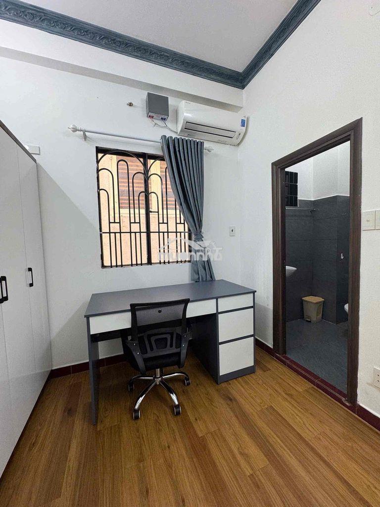 🏡 Trống sẵn studio cửa sổ trời full nội thất