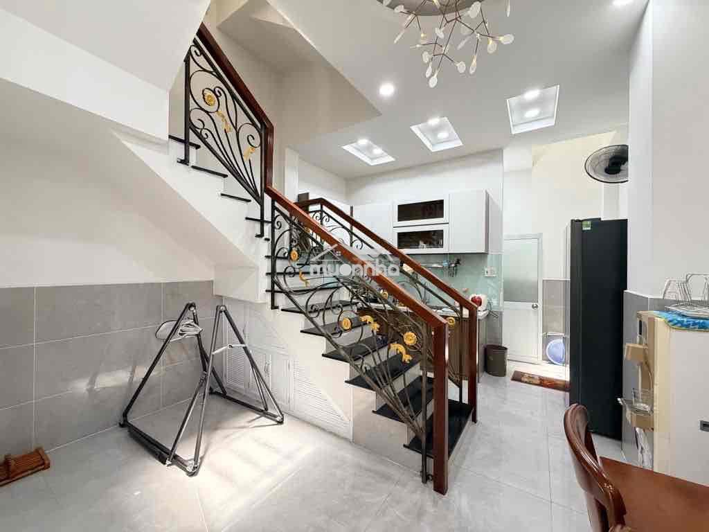 Nhà siêu kết cấu thống nhất gò vấp - 40m2 4pn - ko lộ giới - chỉ 5.299 - 2
