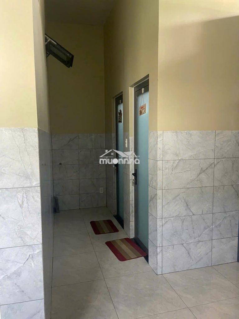 Cho thuê mặt bằng mặt tiền nguyễn thái học - gần chợ dĩ an 125m2/12tr - 3