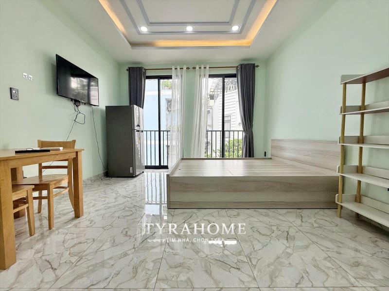 Studio full nội thất - ban công lớn - máy giặt riêng - ngay các trường dh văn lang, hutech, uth - di chuyển nhanh q1, phú nhuận, q2 - 2