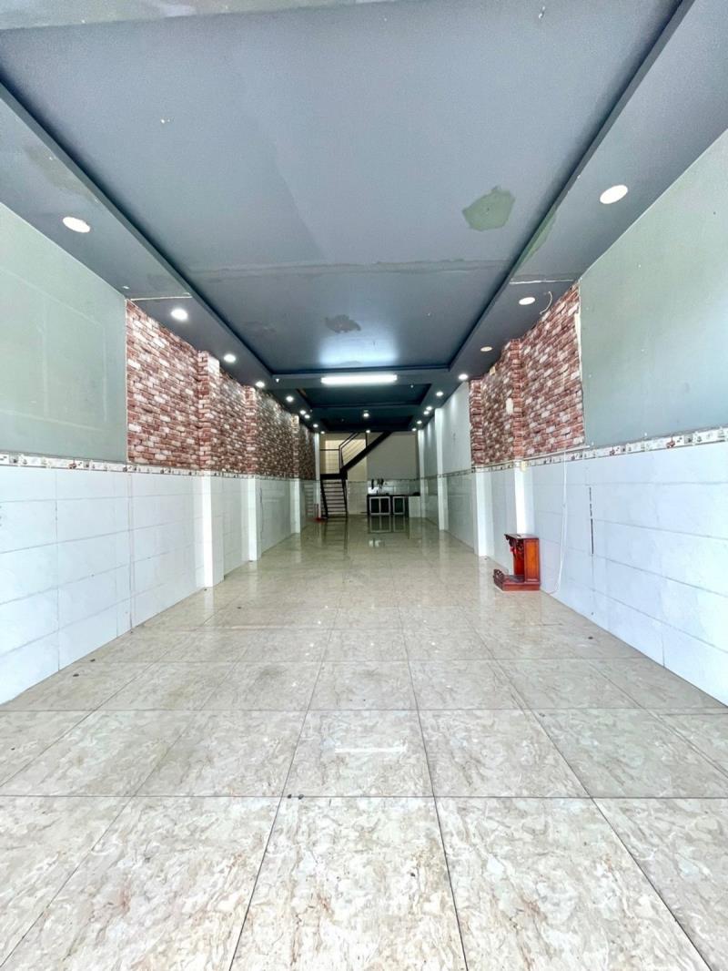 Giáp lũy bán bích – mặt tiền lương minh nguyệt – phú thạnh – tân phú – dt: 4.2*18.5m – 10 tỷ 9