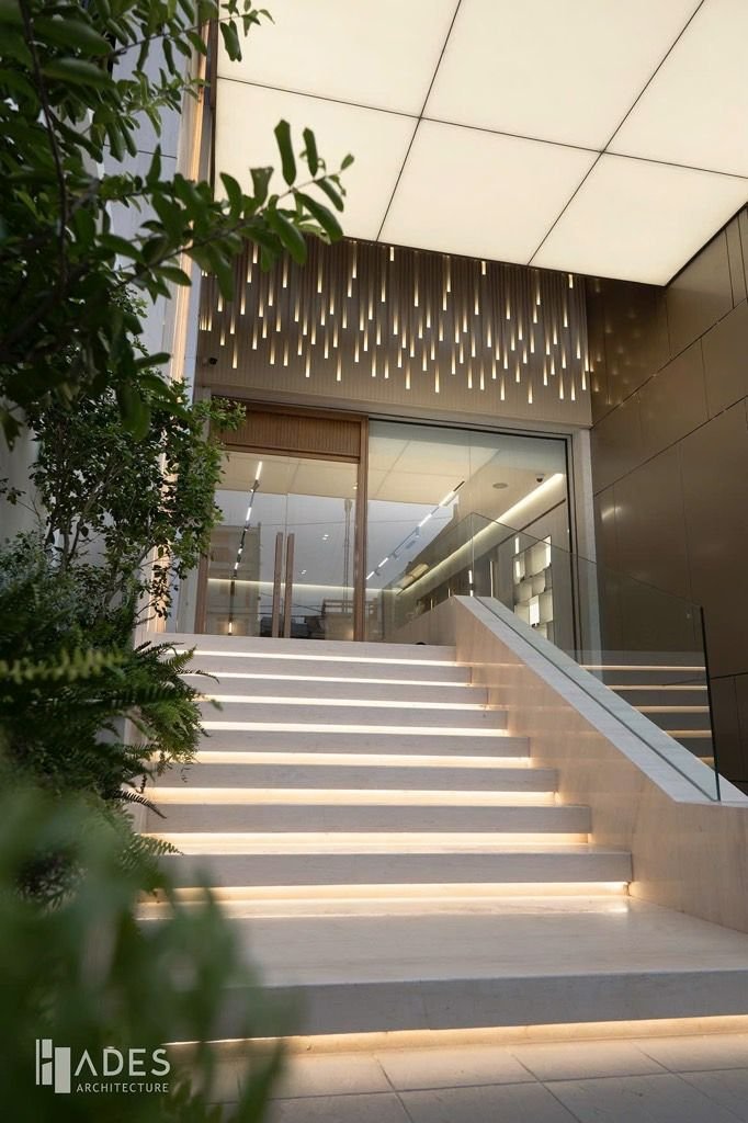 Toà nhà văn phòng 9 tầng - ung văn khiêm - bình thạnh -dt: 5.6*35m – 62 tỷ