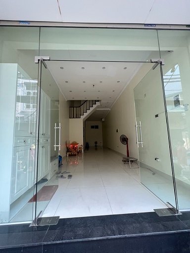 🔹Cho thuê mặt bằng tầng 1 vị trí đẹp, đông dân cư, giá tốt tại đống đa, hn; 0902483*** - 3