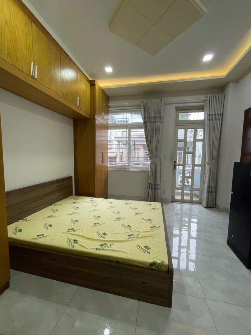 Cho thuê - căn hộ 1pn - ban công - kế hutech, gtvt, ftu, uef, hiu - 2