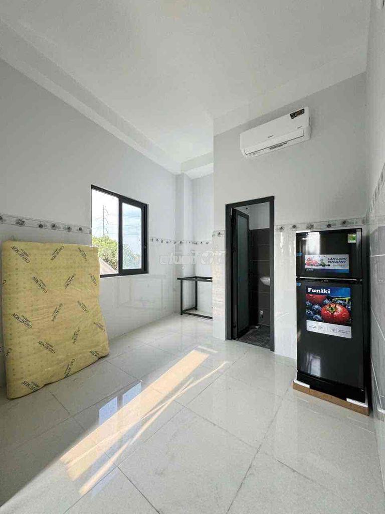 Studio ban công full nội thất siêu đẹp gần cầu chà và - gần đh y dược - 2