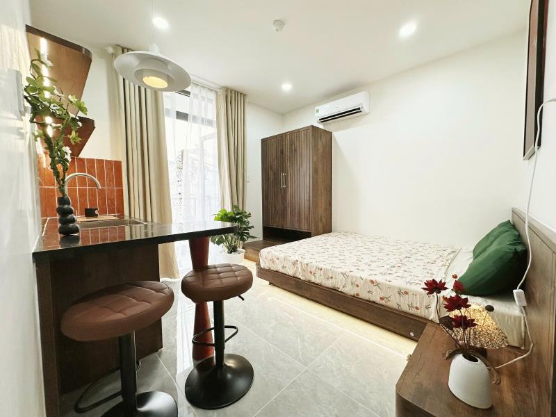 Cho thuê căn hộ ban công new 100%_phan đăng lưu phú nhuận_tân định quận 1_phạm văn đồng gò vấp - 3