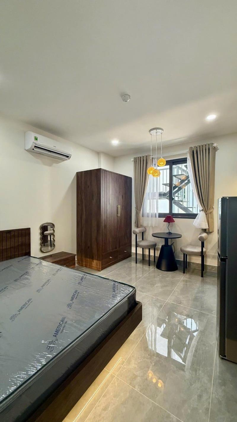 Full nội thất, thang máy, hầm xe, bacol, bảo vệ, ngay nơ trang long, qua q1,3,10 thuận tiện! - 4