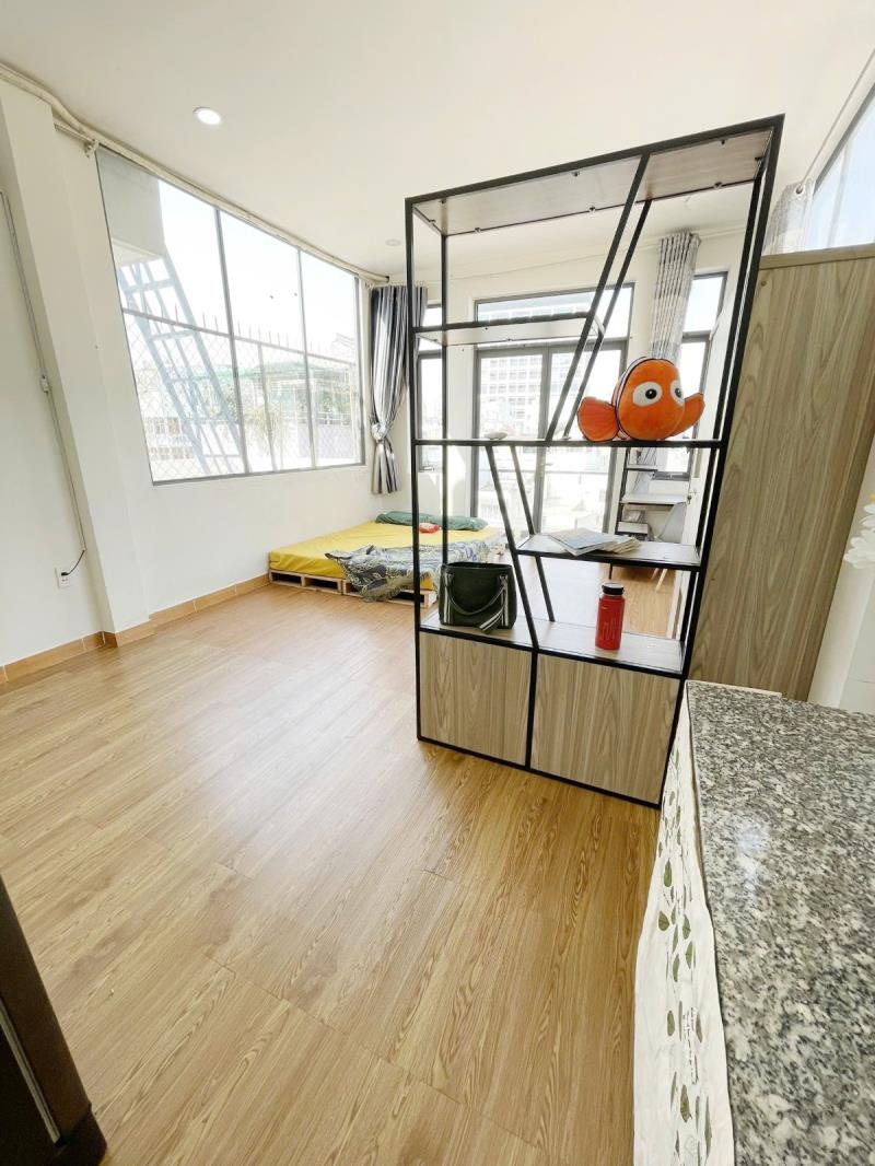 Cho thuê studio máy giặt riêng 33m2 thuận tiện đi phú nhuận gần vlu cs2 - 4