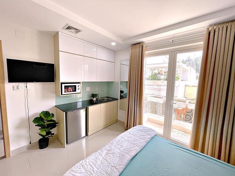 Phòng mới nội thất đầy đủ, cửa sổ thoáng gần ngay ueh cs n, ở được ngay - 3