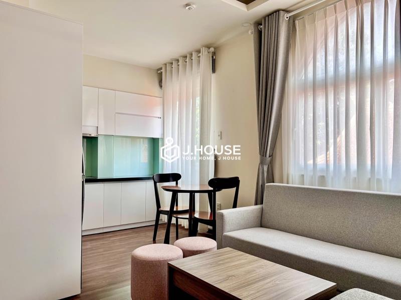Cho thuê 1pn ban công 40m2 cao cấp có thang máy ngay công viên lê văn tám - hồ con rùa - thảo cầm viên sg - gem center - 3