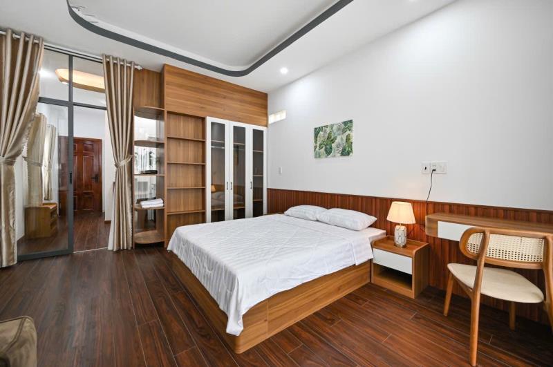 Cho thuê 1pn ban công 50m2 có máy giặt, sấy riêng ngay công viên lê văn tám - cầu kiệu - nhà thờ tân định - 2
