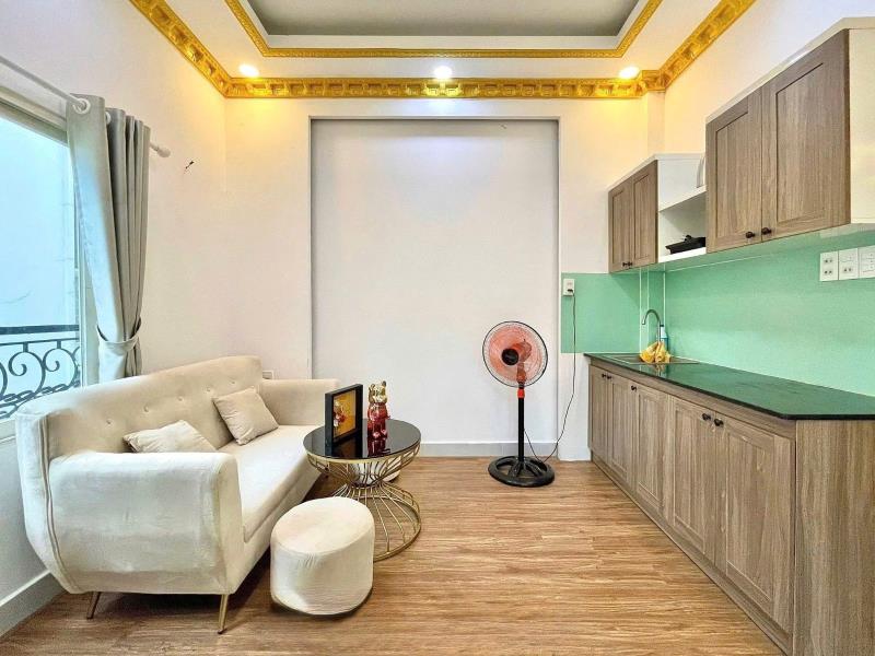 Cho thuê căn hộ ban công - tách bếp có ban công rộng rãi - thiết kế hiện đại - thoáng mát thuận tiện di chuyển q1, các quận lân cận - an ninh - 4