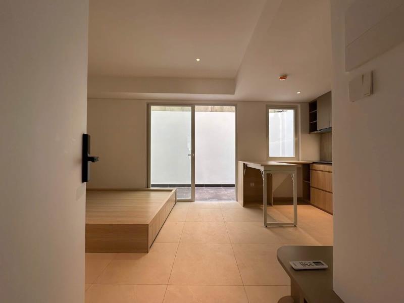 Cho thuê studio ban công sân vườn 30m2 new 100% ngay chợ bà chiểu - trường đại học văn lang - học viện cán bộ tphcm - 3