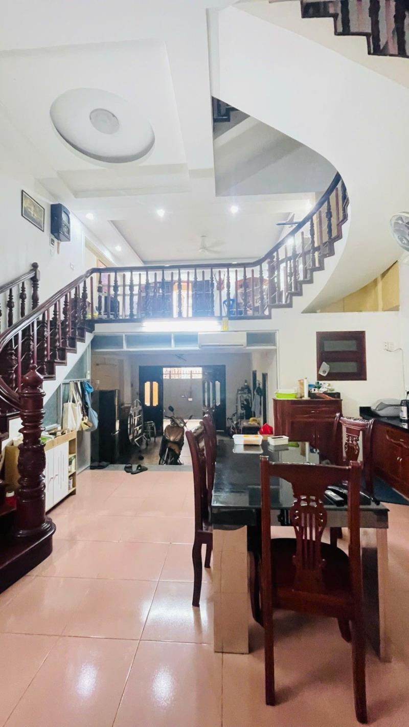 Giảm 2 tỷ ! sát mt bạch đằng, 88m2 ,5 tầng,hxh ngủ nhà.sổ vuông - 3