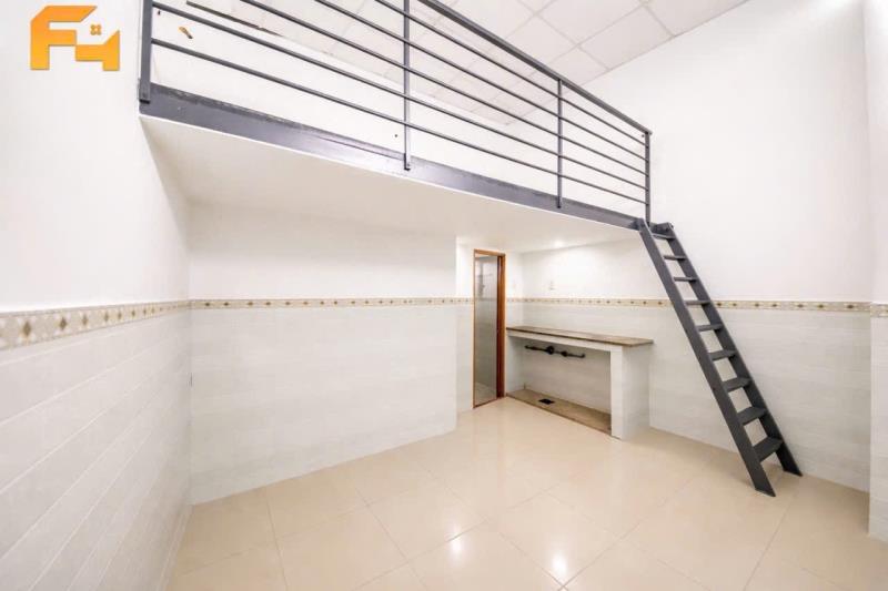 Phòng rộng giá rẻ ngay chợ thạch đà - 2