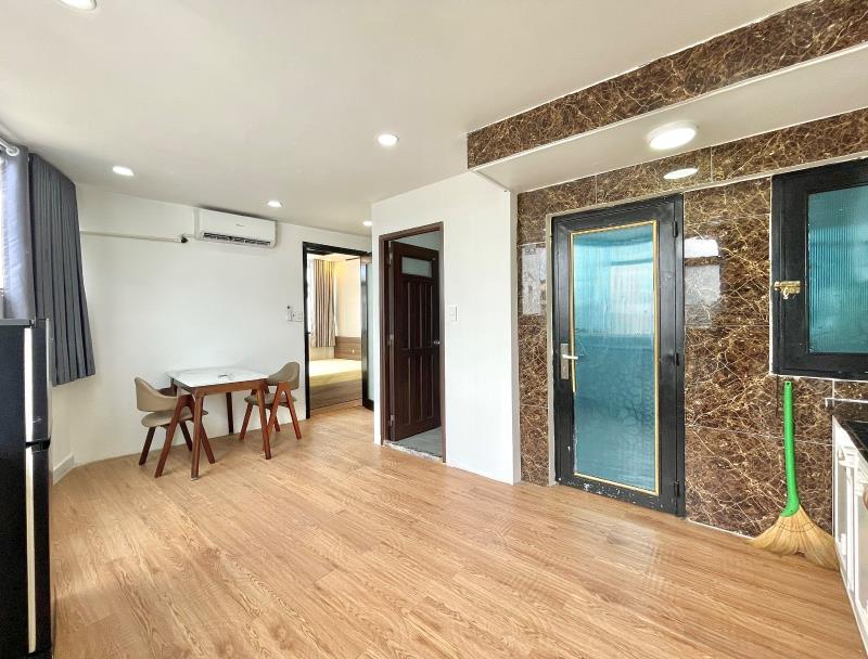 Cho thuê căn hộ tách bếp 65m2 cửa sổ thoáng sát q1 thuận tiện di chuyển an ninh cao - 2