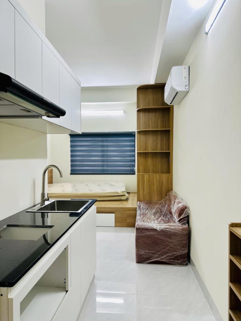 Studio full nội thất cửa sổ trời ngay lê văn việt - 2
