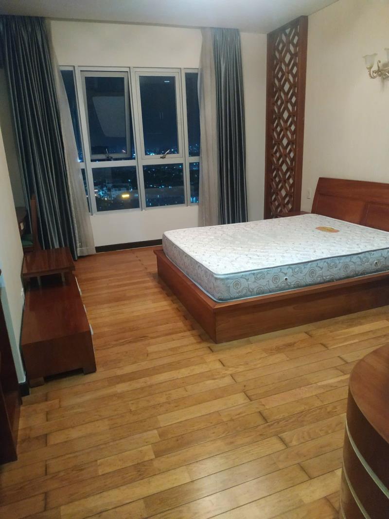 Chính chủ cho thuê căn góc the everrich 1, quận 11 - 161m² (3pn, 3wc) - full nội thất - lầu cao - 4
