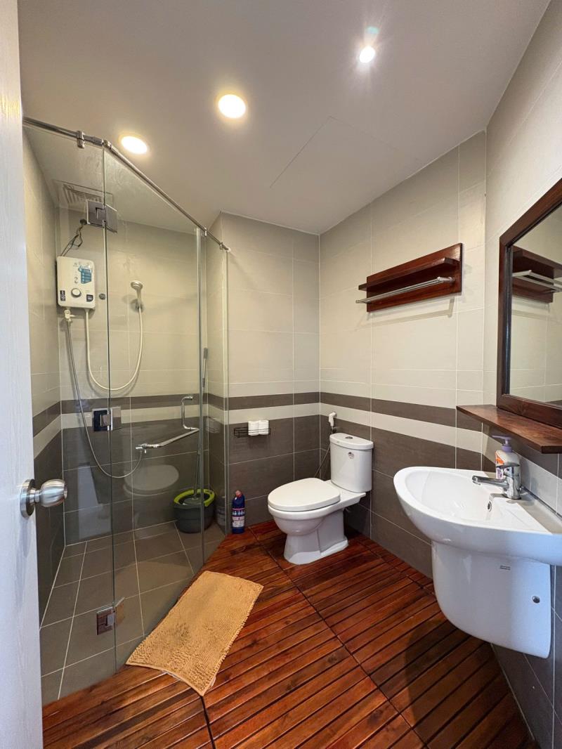 Giá thấp hơn giá hôm qua 200 triệu cho căn 60m2 liên hệ: 0706334*** - 3