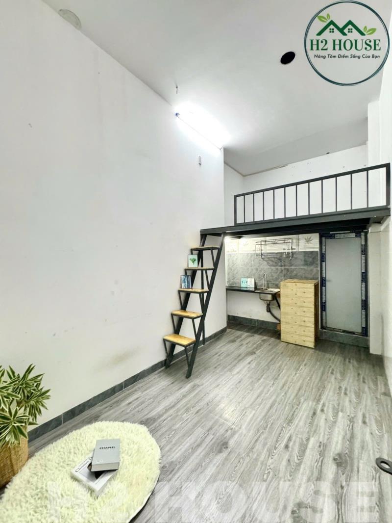 Phòng rộng full nội thất giá rẻ gần iuh cơ sở mới  - 3