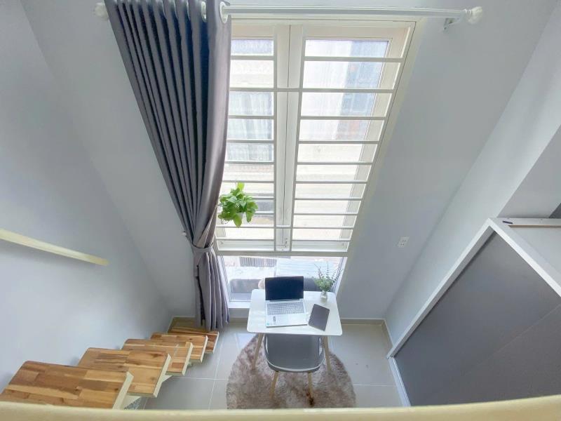 Cho thuê căn hộ duplex cửa sổ trời lớn - 2