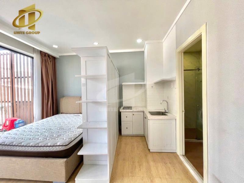 Cho thuê căn hộ có thang, máy giặt riêng, ban công thoáng mát gần ngã tư hàng xanh, quận bình thạnh. - 3