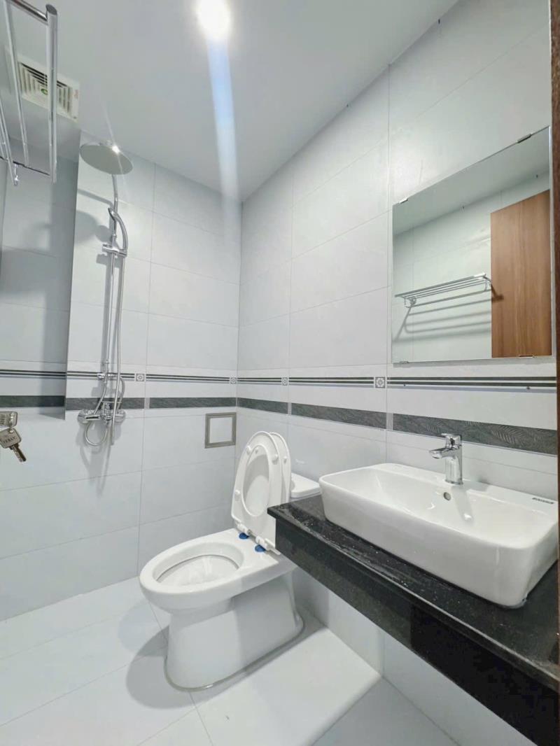Phòng full nội thất ban công thích quảng đức siêu thoáng tiện nghi giá cực dễ chịu - 4