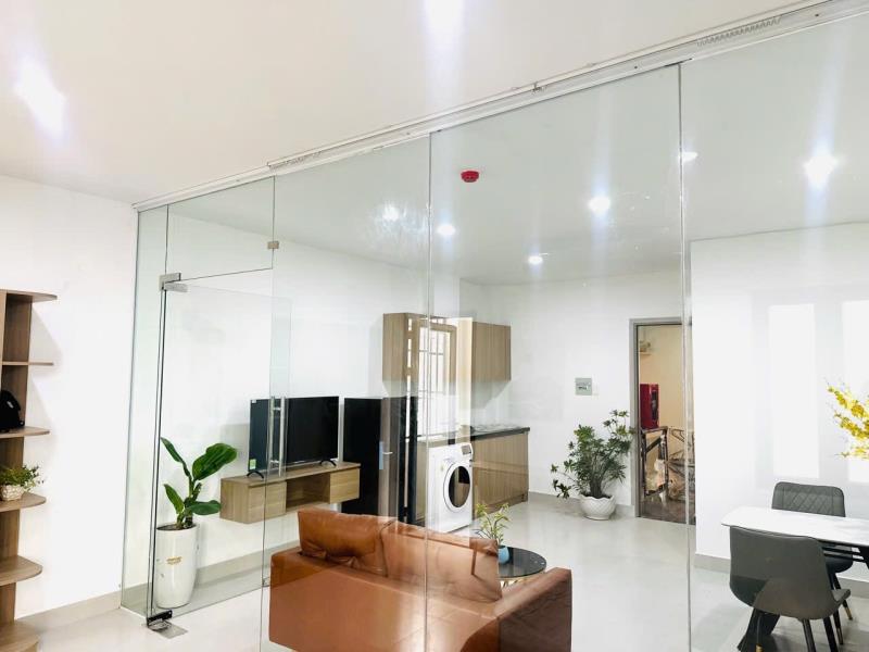 Cho thuê 1pn ban công 40m2 có máy giặt riêng ngay ngã tư phú nhuận - công viên gia định - phố ẩm thực phan xích long - 2