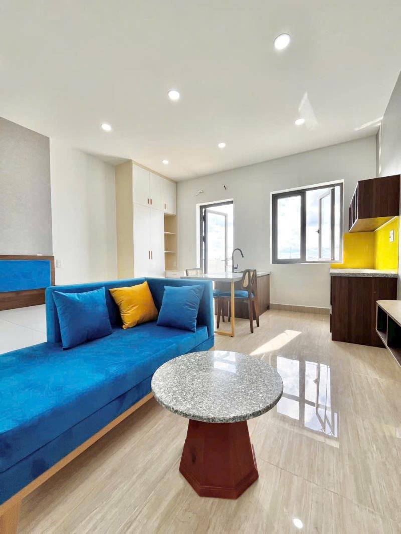 Cho thuê 1pn ban công 40m2 có máy giặt riêng ngay chợ bà chiểu - đại học văn lang - cầu bình lợi - 3