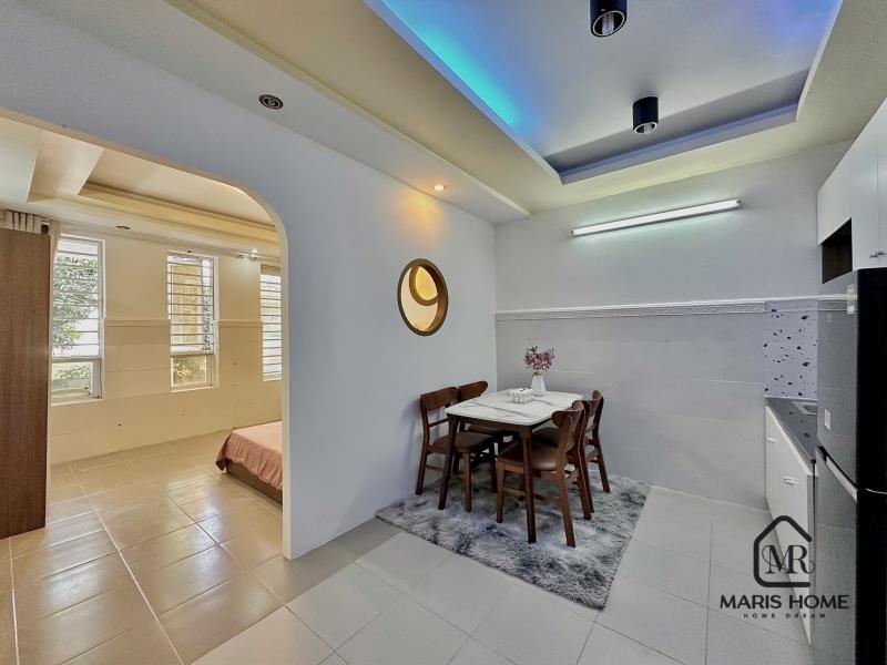 Căn hộ 2 phòng ngủ, full nội thất, rộng rãi cho gia đình, nhóm bạn từ 4 người cập nhật hình ảnh video mã p03  penhouse  lầu 2 full nội thất+ tặng sofa  ban col cửa sổ thoáng máy giặt sấy riêng siêu to - 2