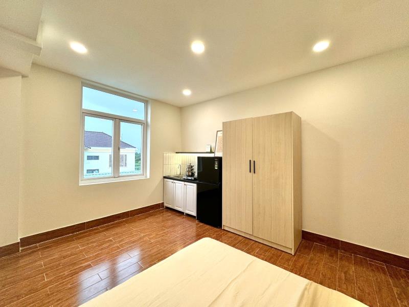 Phòng mới đầy đủ tiện nghi, cửa sổ thoáng mát gần ngay bx quận 8 - 4