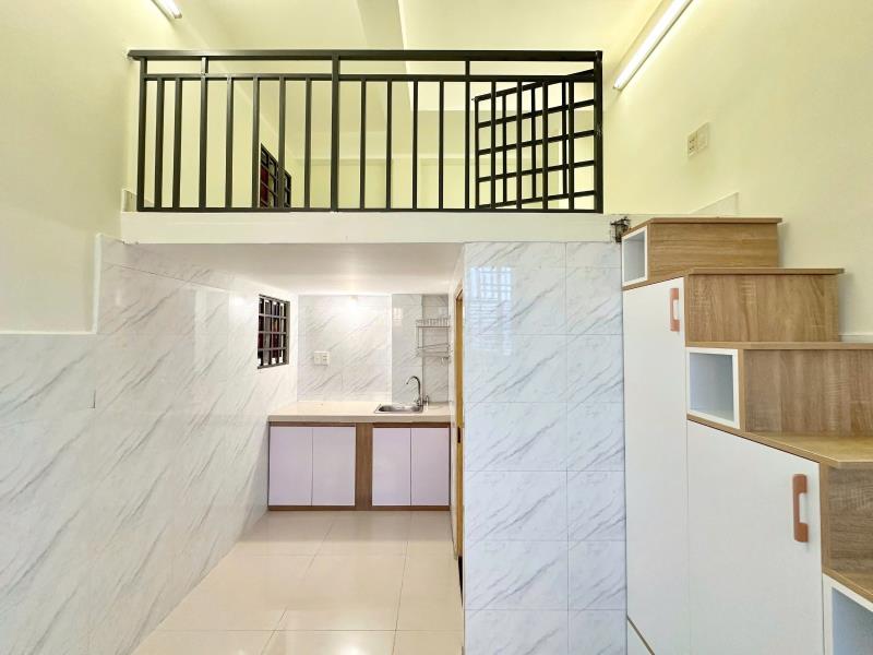 Phòng trọ tân phú dạng duplex có nội thất cơ bản đầy đủ, sạch sẽ, rộng thoáng, cửa sổ hành lang  - 3