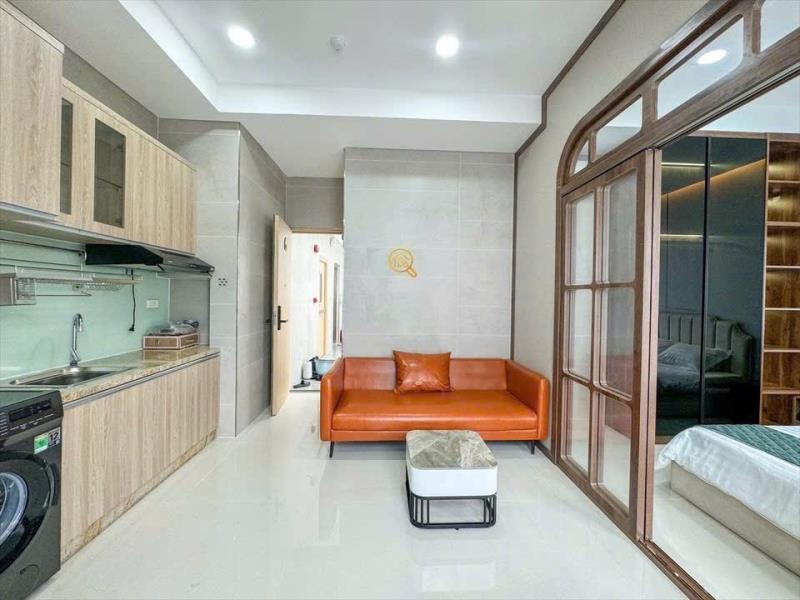 Cho thuê studio 1 phòng ngủ ban công thang máy gần quận 1 - hàng xanh - cầu sài gòn - landmark81 - 3