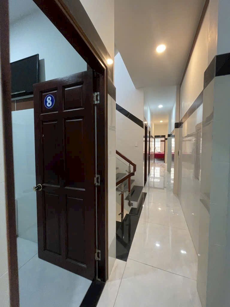 Nhà 3 tầng 4,5 x 24, hẻm 6m lê văn khương, gần chợ thới an, 11 phòng - 3