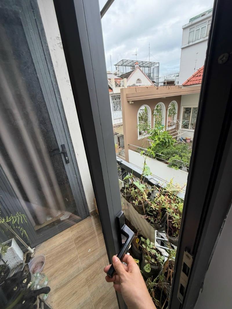 🏡 Thuê ngay studio có ban công full nội thất – phan đăng lưu - 2