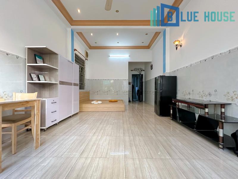 🔥 Căn hộ cực rộng có ban công siêu thoáng | trang bị đầy đủ nội thất | ni sư huỳnh liên - tân bình - 4